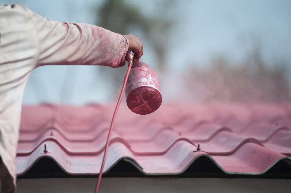 Prix réparation d'une fuite d'une toiture : les tarifs en 2021